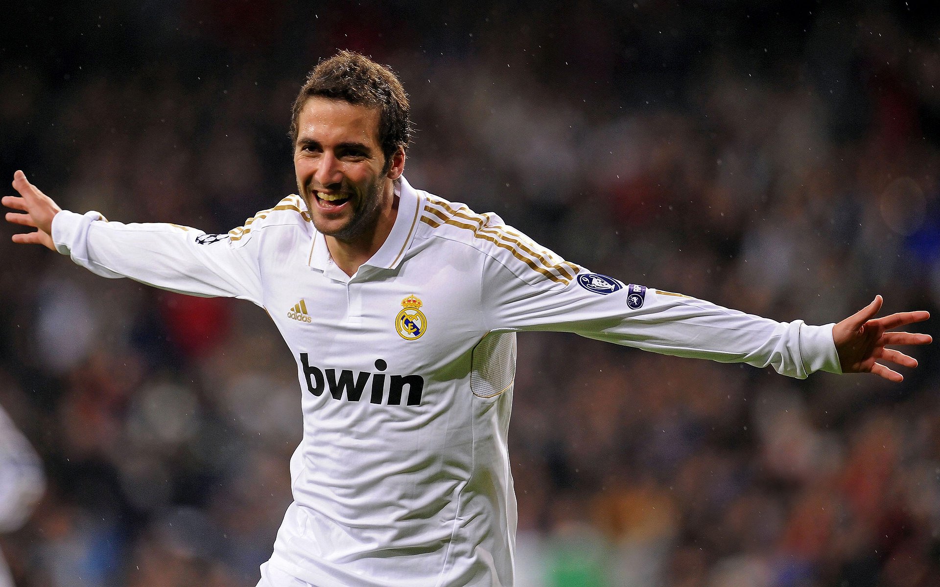 F1新赛季揭幕战之夜，克莱·汤普森进攻端无人可挡的跨界交响