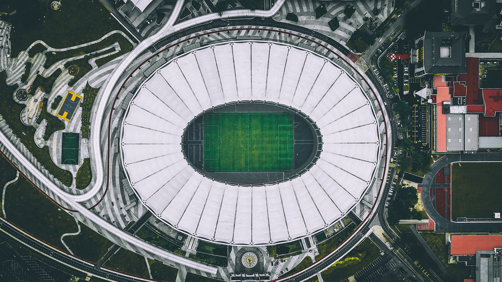FBsports-暹罗风暴，2026世界杯F组，泰国逆转英格兰，库尔图瓦从门将到统帅的终极封神